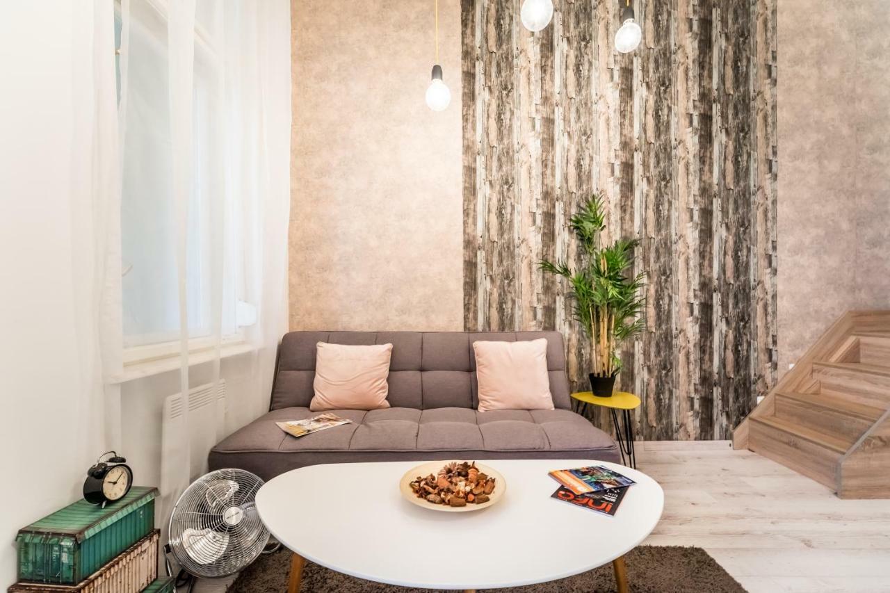 Bpr Little Attractico Apartment Budapest Kültér fotó