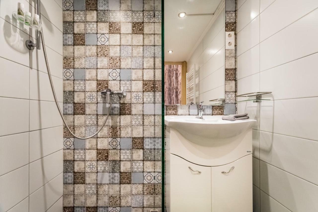 Bpr Little Attractico Apartment Budapest Kültér fotó