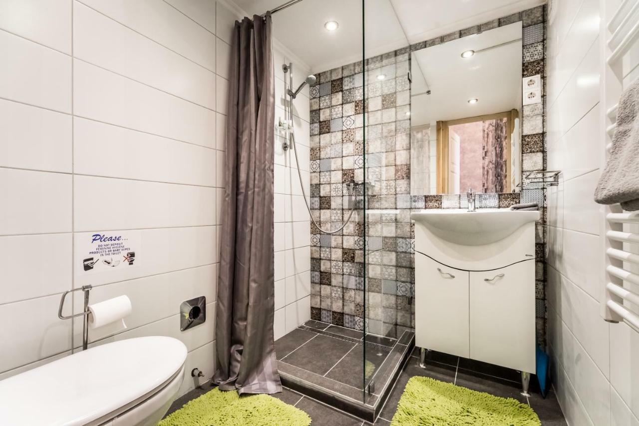 Bpr Little Attractico Apartment Budapest Kültér fotó